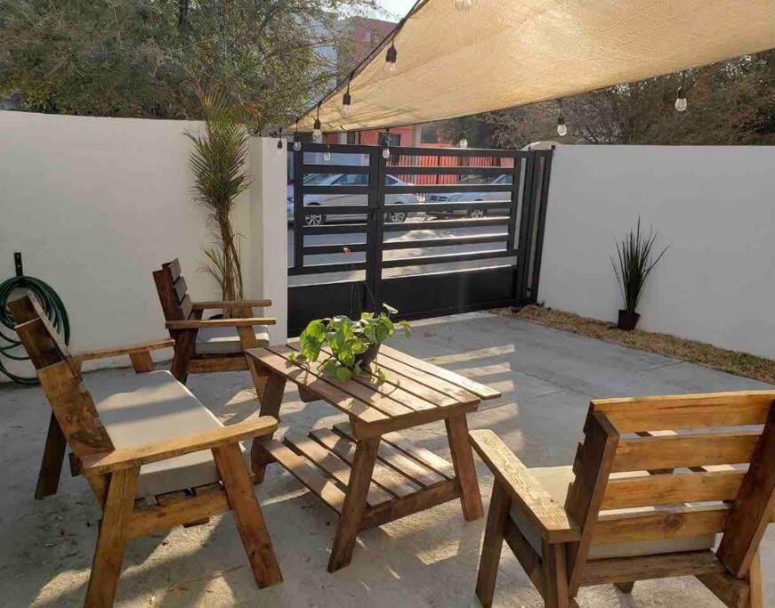 Comfortable And Private House 2 Bedrooms Wifi Parking Free Monterrey Extérieur photo