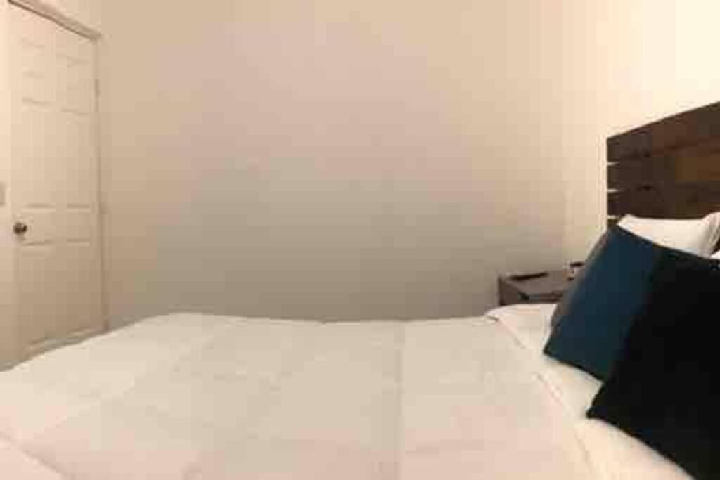 Comfortable And Private House 2 Bedrooms Wifi Parking Free Monterrey Extérieur photo
