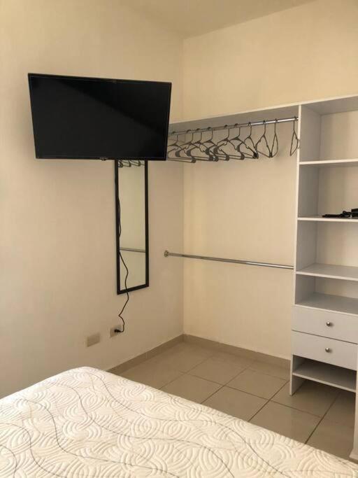 Comfortable And Private House 2 Bedrooms Wifi Parking Free Monterrey Extérieur photo